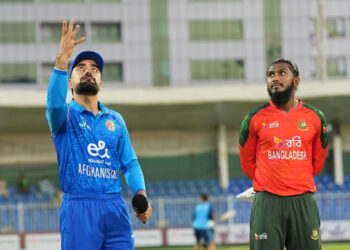 তাসকিন-তানজিম বাইরে, সাইফউদ্দিন-শরিফুল নিয়ে মাঠে বাংলাদেশ