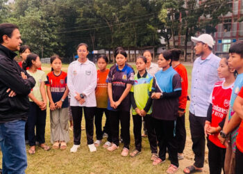 বান্দরবান থেকে কাজ শুরু করলেন আসিফ আকবর