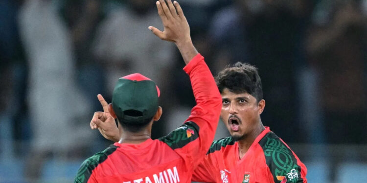 জয়ের নায়ক হলেও একাদশ অনিশ্চিত মেহেদী!
