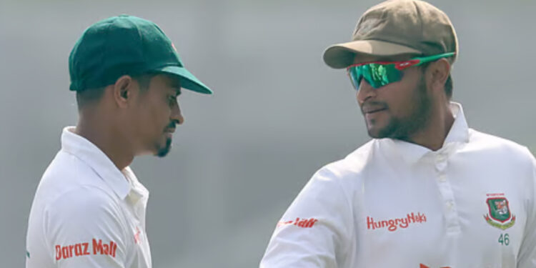 তাইজুলের সামনে সাকিব