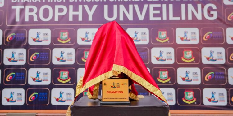 ‘৮৮০ জন ক্রিকেটারের ক্যারিয়ার কই?’-মিরপুরে প্রথম বিভাগ ক্রিকেটারদের আন্দোলন