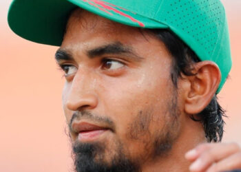 মুক্তিযোদ্ধাদের প্রতি তানজিম সাকিবের শ্রদ্ধা