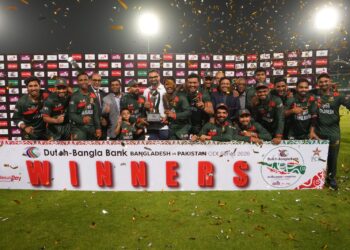 পাকিস্তানকে হারিয়ে র‍্যাঙ্কিংয়েও এগিয়ে গেল বাংলাদেশ