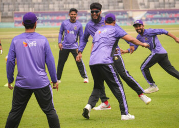 রোজার আবহে বাংলাদেশ–পাকিস্তান ওয়ানডে সিরিজ