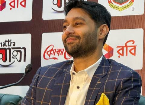 মিডিয়া কমিটিতে রদবদল, পরিচালকের পদ ছাড়লেন আমজাদ