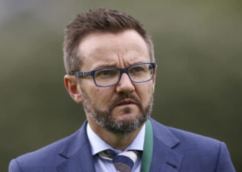 ক্রিকেটারদের আগেই ঢাকায় পাকিস্তান কোচিং দল