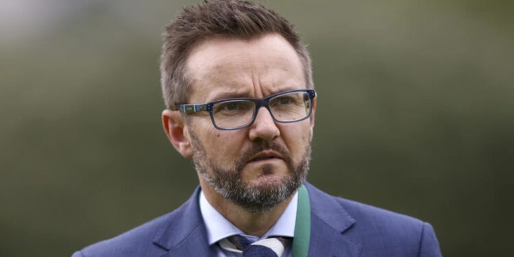 ক্রিকেটারদের আগেই ঢাকায় পাকিস্তান কোচিং দল