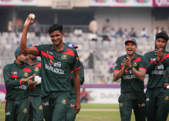 দাপুটে জয়ে সিরিজ শুরু বাংলাদেশের