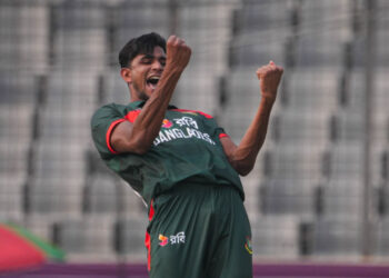 মিরপুরে রানার ঝড়, প্রশংসা আমির–হেসনের