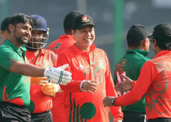 স্বাধীনতা দিবসে মিরপুরে টি-টোয়েন্টি লড়াই