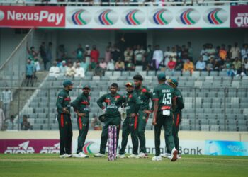 বোলারদের দাপটে নিউজিল্যান্ডকে ২৪৭ রানে আটকালো বাংলাদেশ