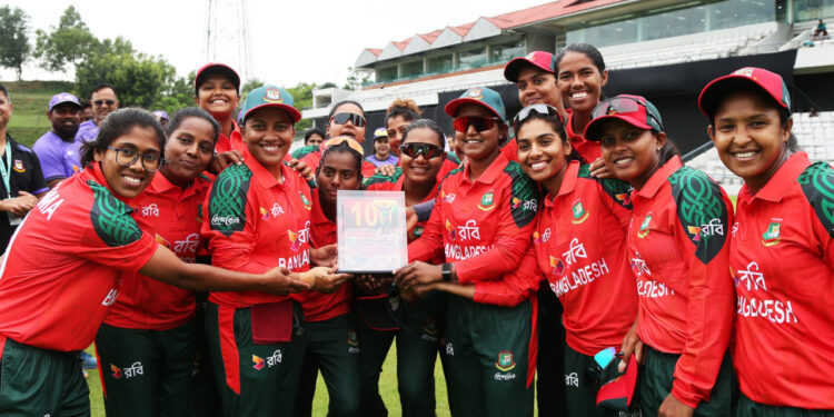 নাহিদার শততম ম্যাচে হারল বাংলাদেশ