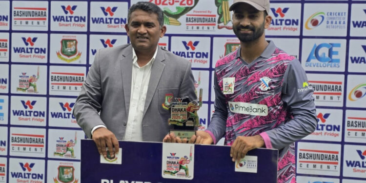 আলিসের হ্যাটট্রিক ও ক্যারিয়ারসেরা বোলিং মৃত্যুঞ্জয়ের