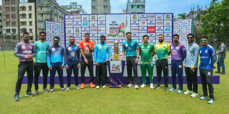 এক নজরে দেখে নিন ডিপিএলের ১২ দল