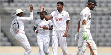 বাবর-মাসুদের জুটিতে পাল্টা লড়াই, তবু এগিয়ে বাংলাদেশ