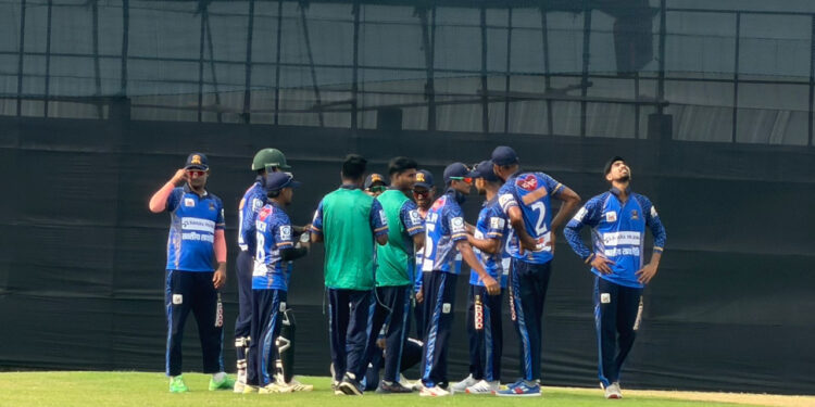 দাপুটে জয়ে শুরু লিজেন্ডস অব রূপগঞ্জের