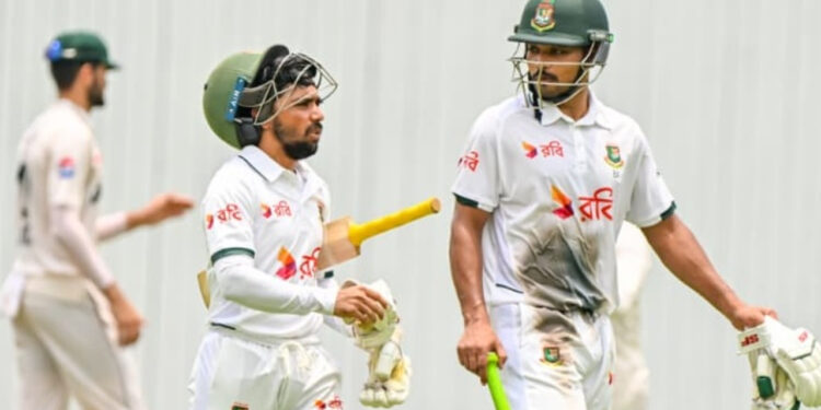 মুমিনুলের ফিফটির পরই ধস, ১৪০ রানে থামল বাংলাদেশ