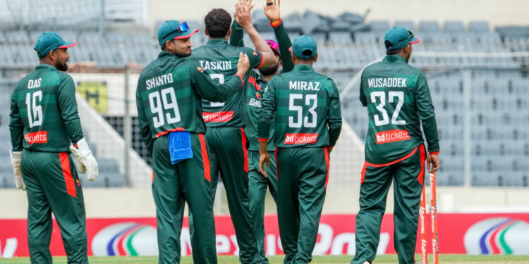 অস্ট্রেলিয়ার বিপক্ষে ঐতিহাসিক সিরিজ জয় বাংলাদেশের