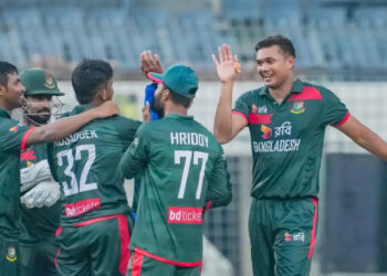 শূন্য রানে ৩ উইকেট শেষ অস্ট্রেলিয়ার, মিরপুরে বাংলাদেশের দারুণ শুরু