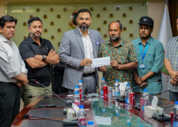 হৃদয়ের চিকিৎসায় ৫ লাখ টাকা অনুদান দিল বিসিবি