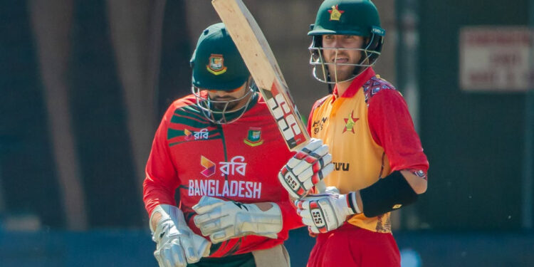 নাহিদের চার উইকেটেও বড় পুঁজি জিম্বাবুয়ের