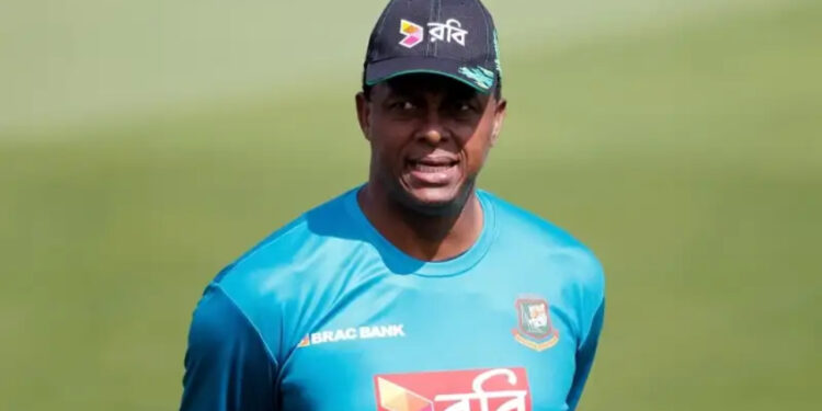 বাংলাদেশ সিরিজের মধ্যেই জিম্বাবুয়ের সুখবর পেলেন ওয়ালশ