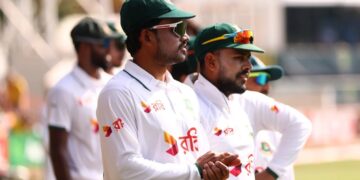 আত্মবিশ্বাস ও শিক্ষা নিয়ে সামনে এগোতে চায় বাংলাদেশ