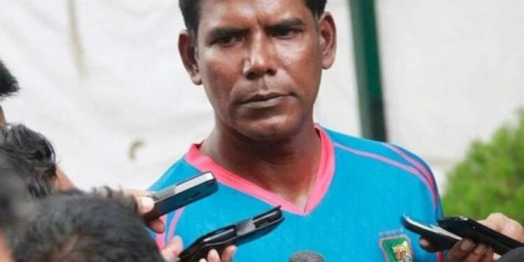 শোকজের মুখে সারোয়ার ইমরান, পাশে দাঁড়ালেন ক্রিকেটাররা