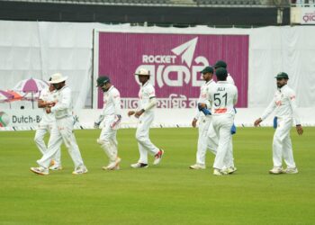 বাংলাদেশের ভরাডুবি, তিন বিভাগেই ব্যর্থ শান্তর দল