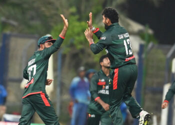 ঘুরে দাঁড়াতে প্রস্তুত বাংলাদেশ